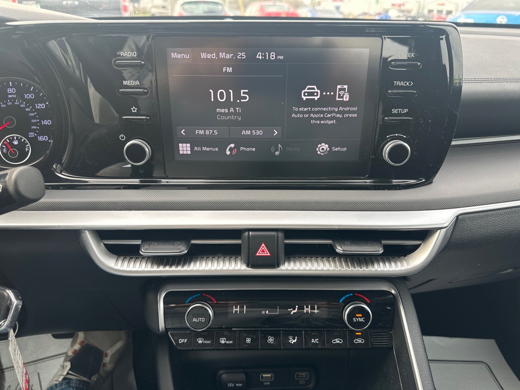 2021 Kia K5 Image 11