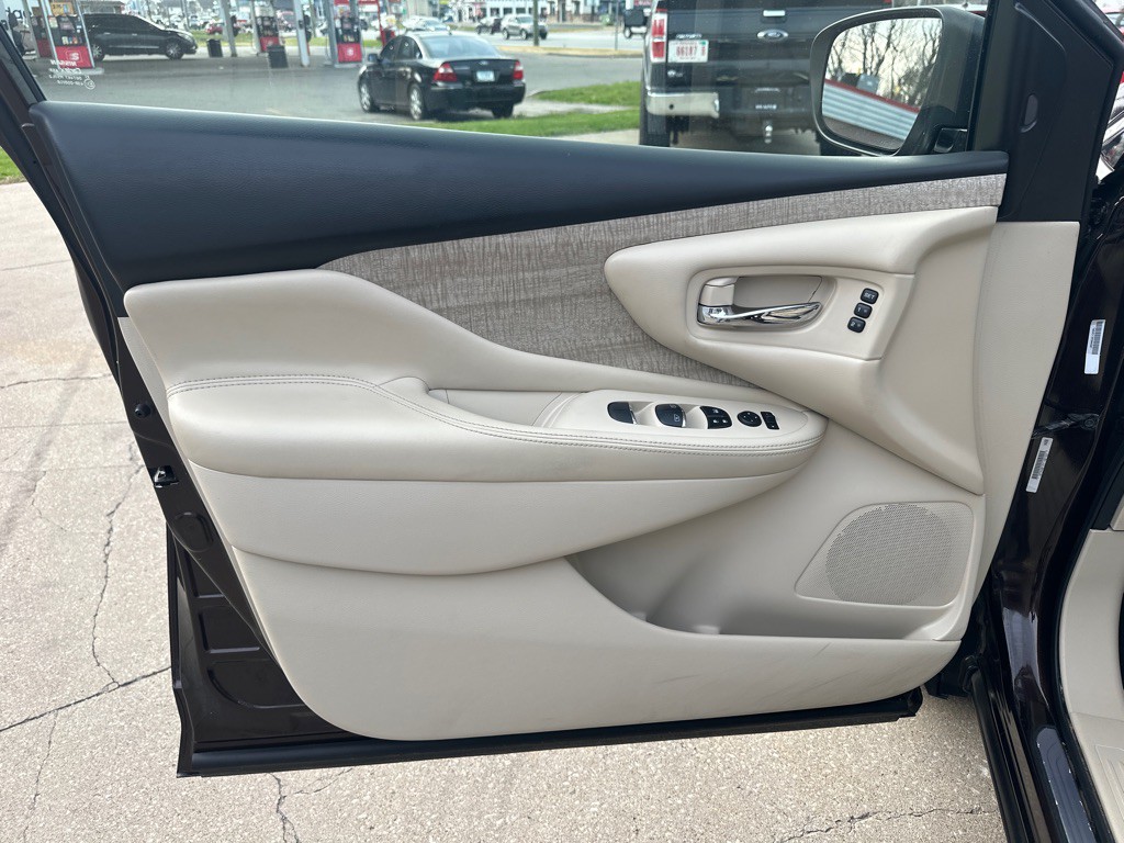 2019 Nissan Murano Image 8