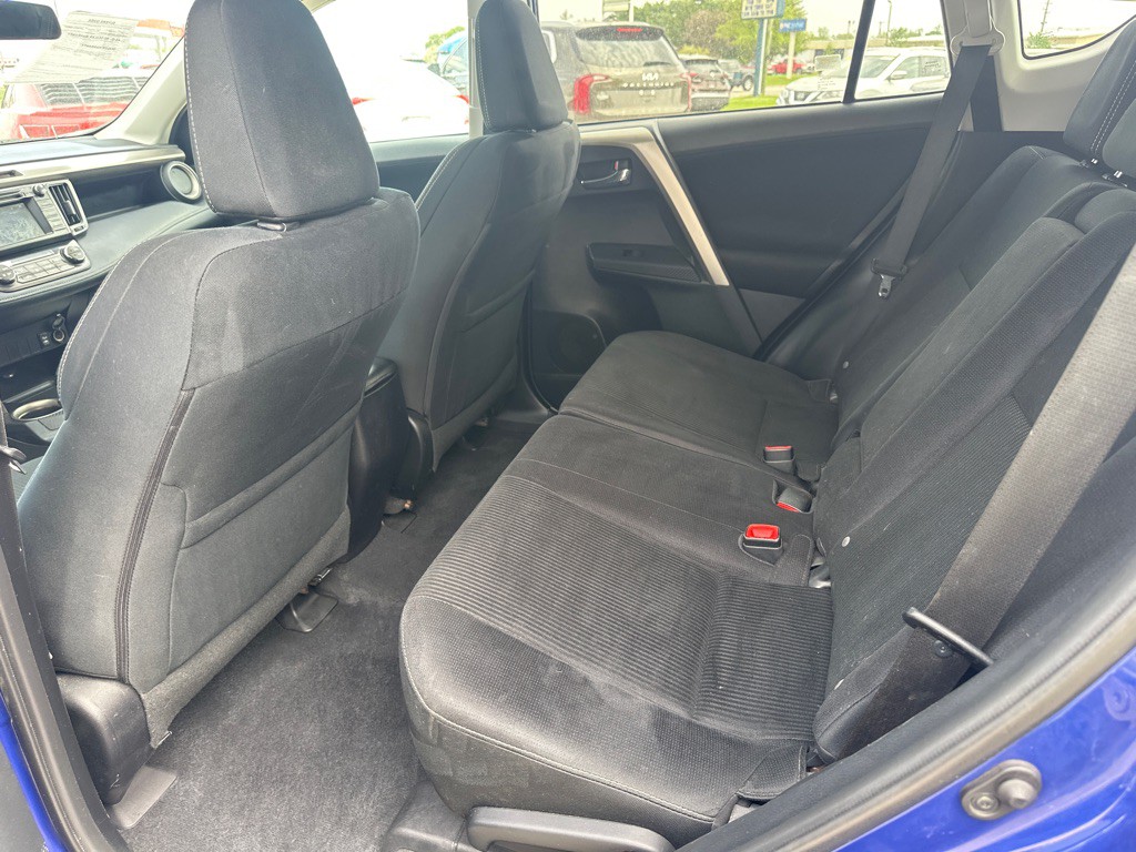 2015 Toyota Rav4 Image 7