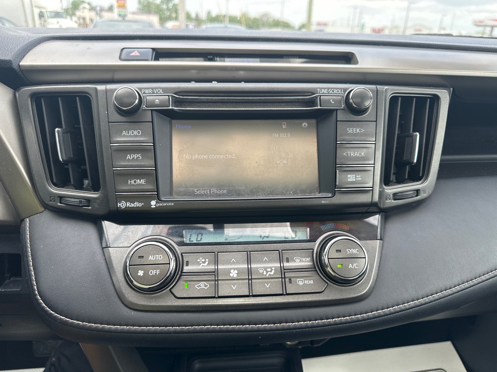 2015 Toyota Rav4 Image 12