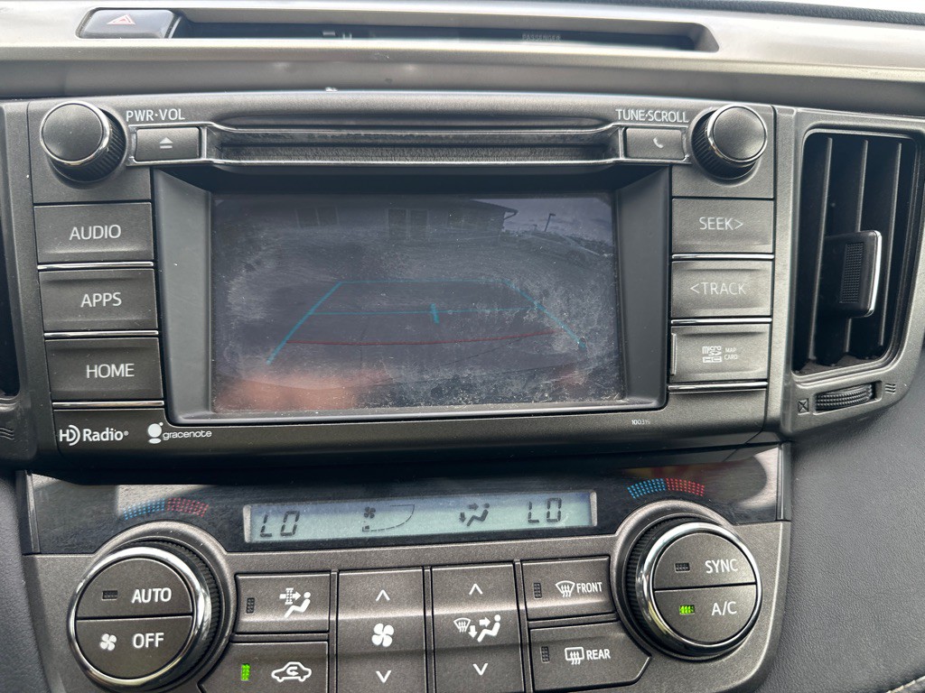 2015 Toyota Rav4 Image 14