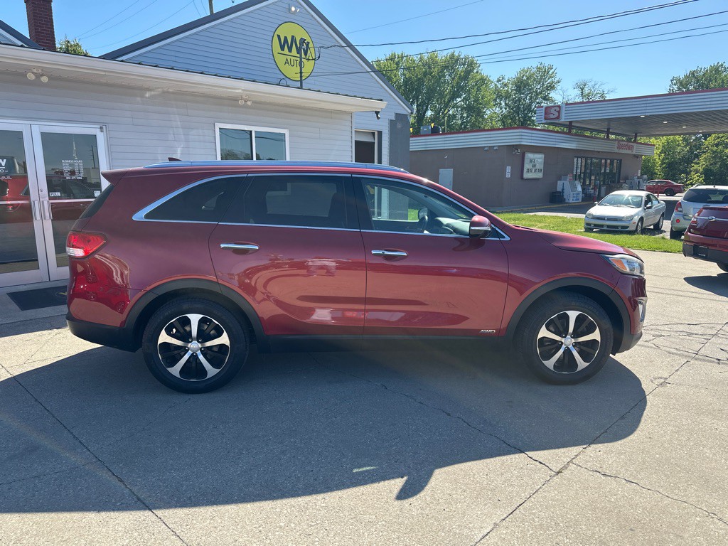 2018 Kia Sorento Image 1