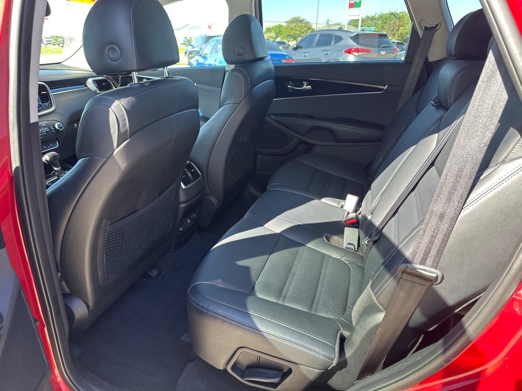 2018 Kia Sorento Image 7