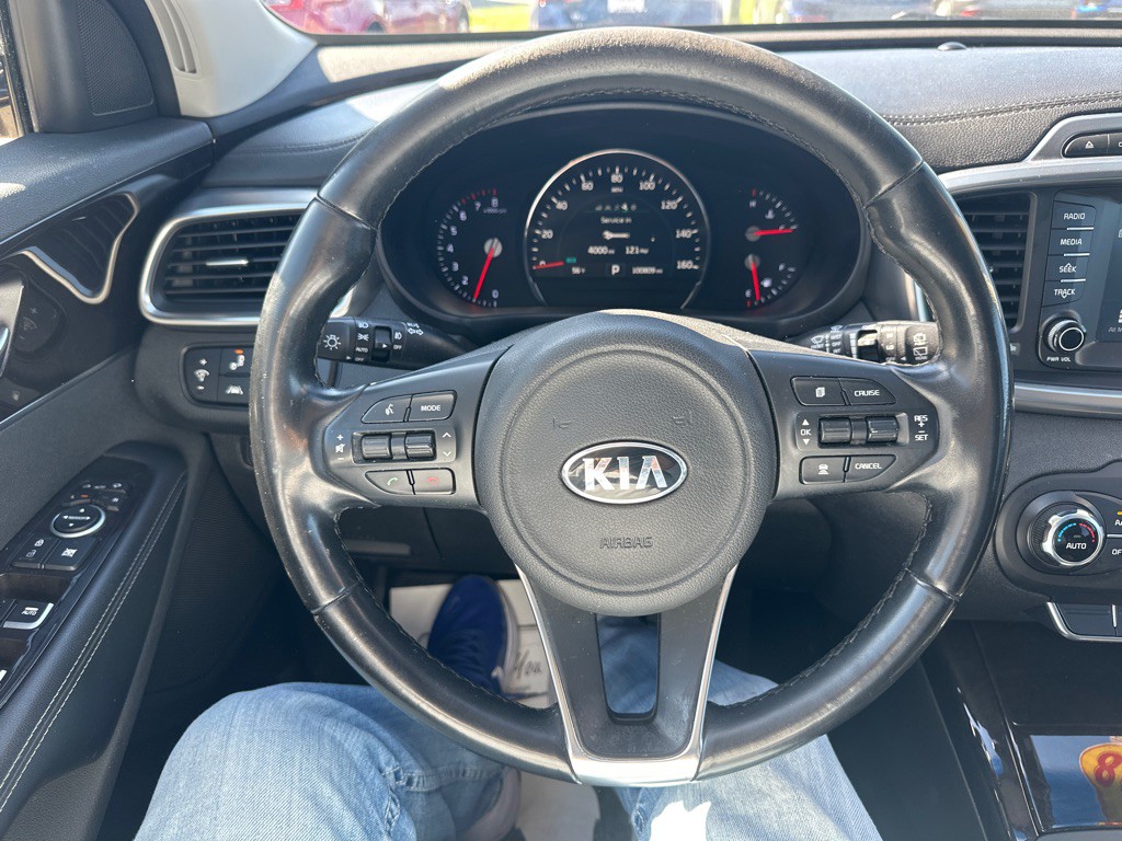 2018 Kia Sorento Image 11