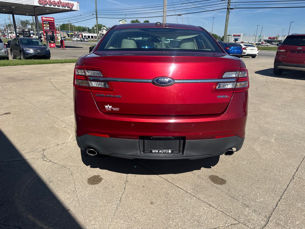 2014 Ford Taurus Image 6