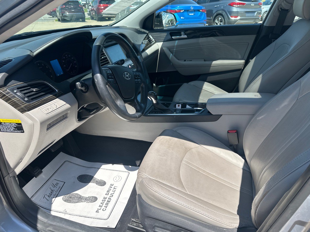 2016 Hyundai Sonata Image 10