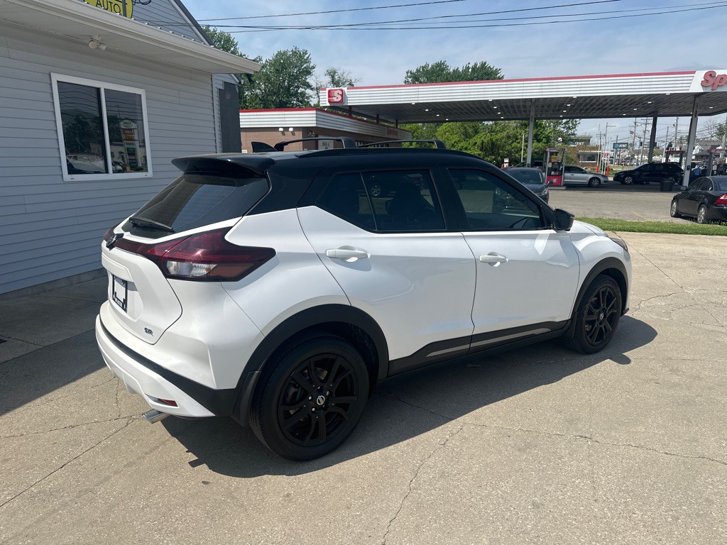 2021 Nissan Kicks Image 2