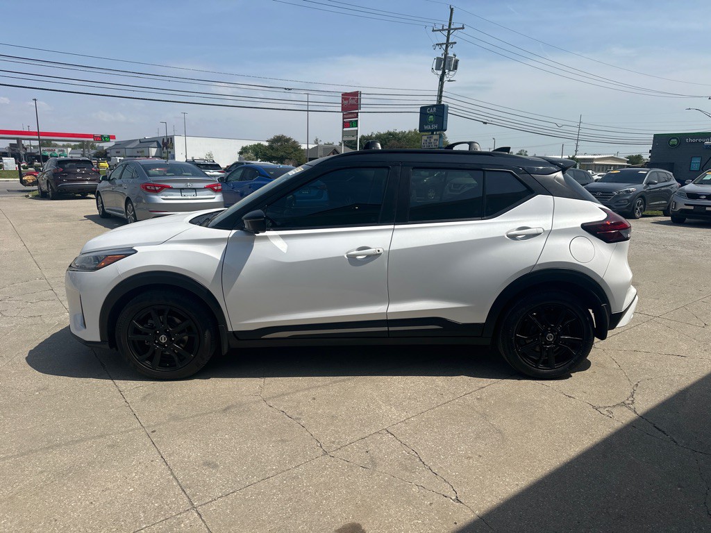 2021 Nissan Kicks Image 3