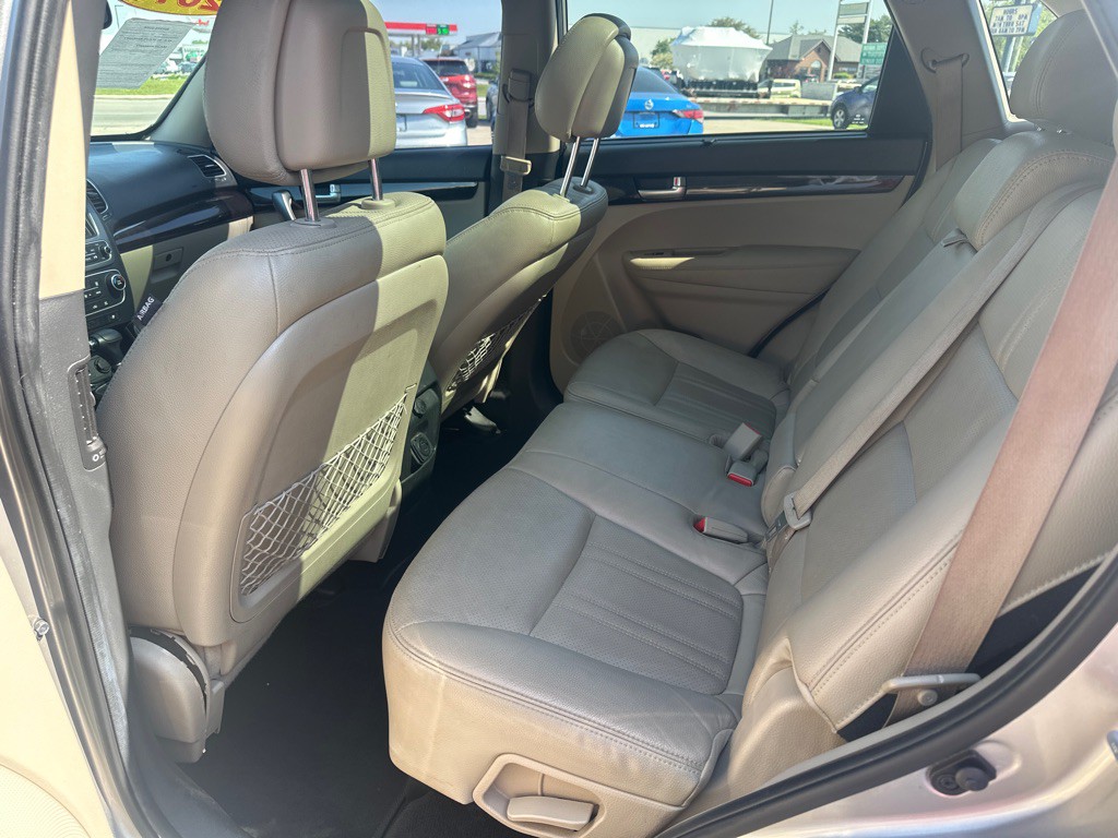 2014 Kia Sorento Image 8