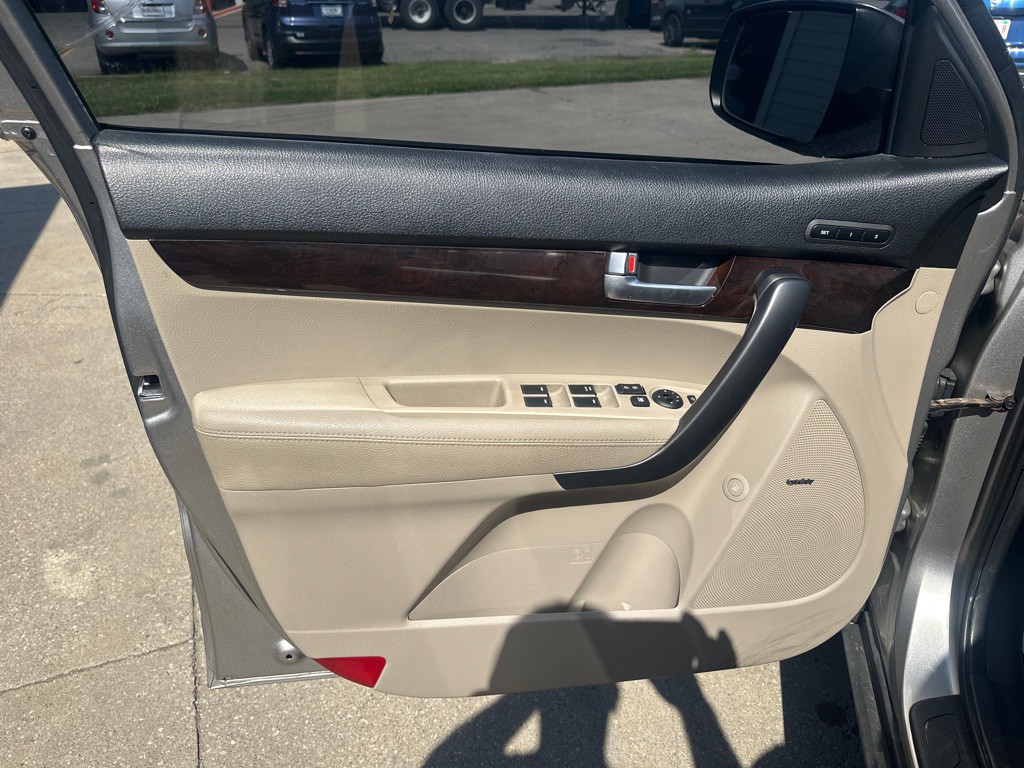 2014 Kia Sorento Image 9