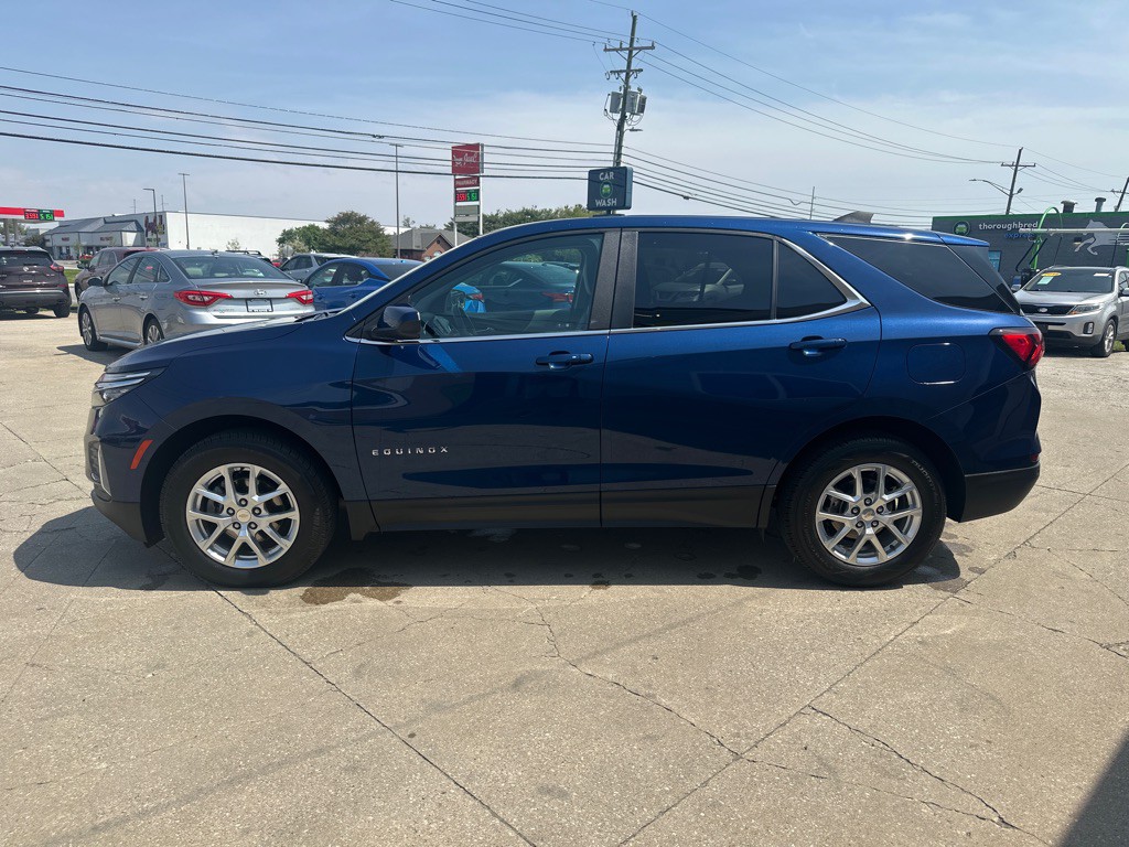 2022 Chevrolet Equinox Image 3