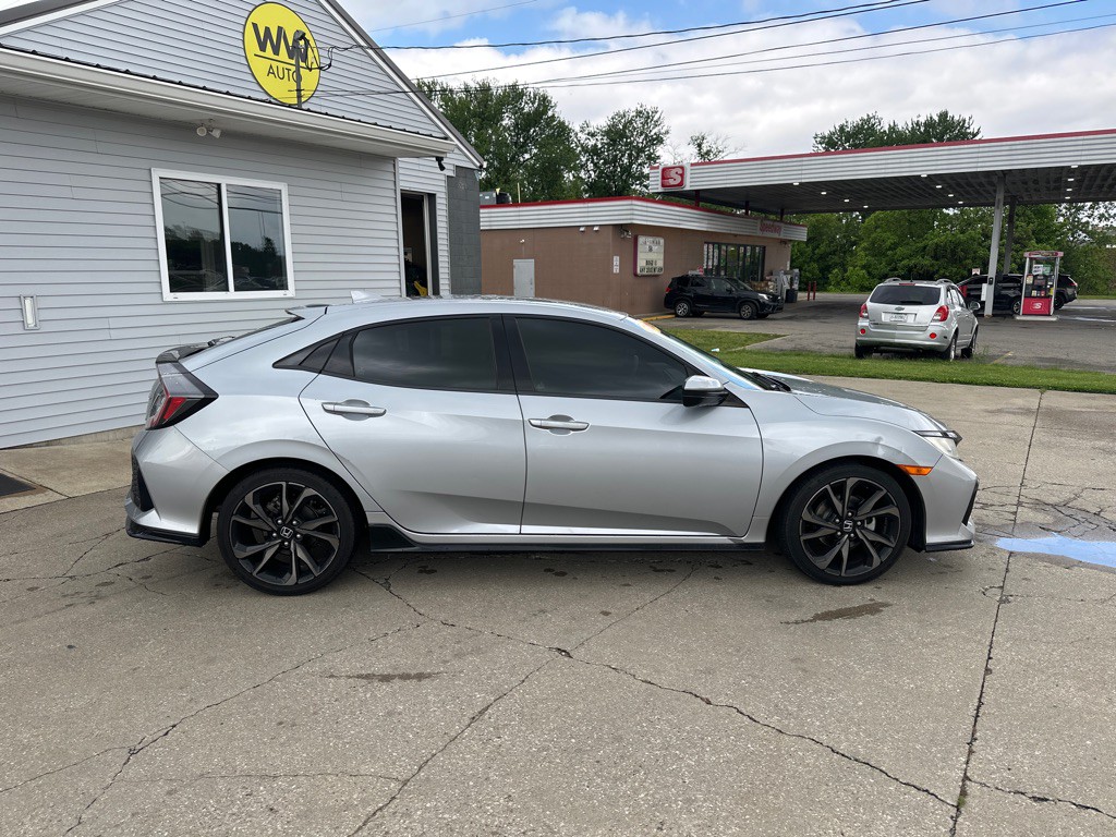 2019 Honda Civic Image 1