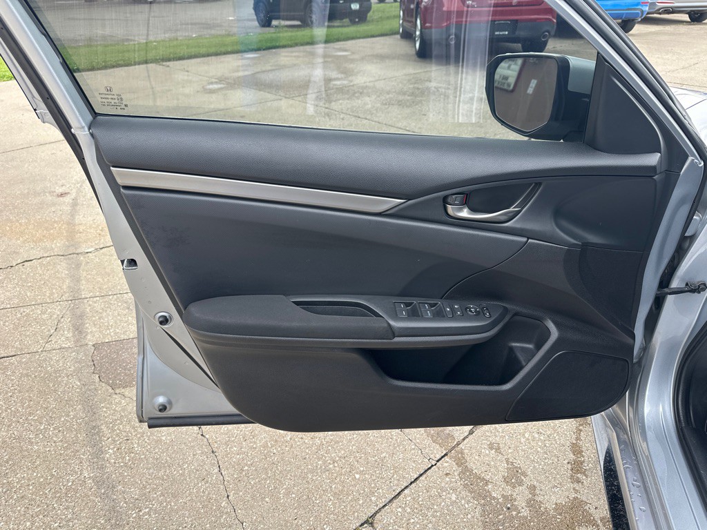 2019 Honda Civic Image 8
