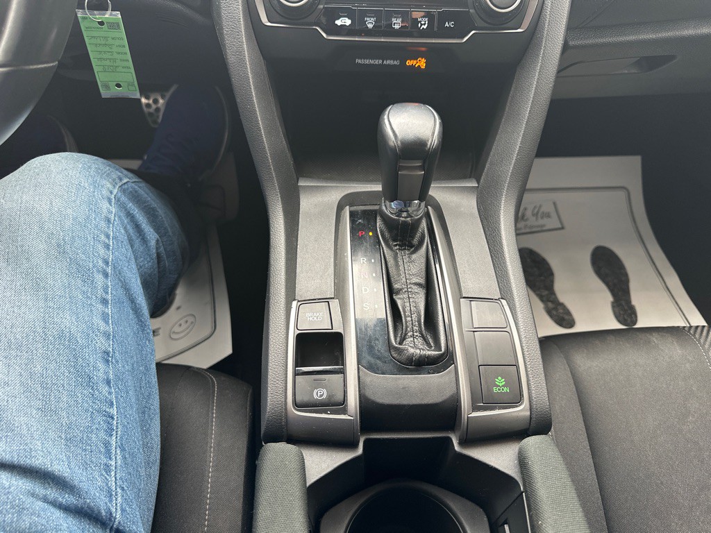 2019 Honda Civic Image 12