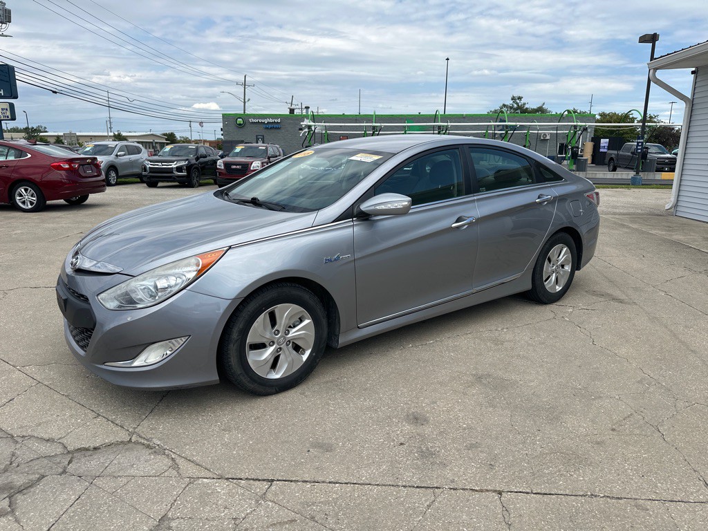 2015 Hyundai Sonata Image 4