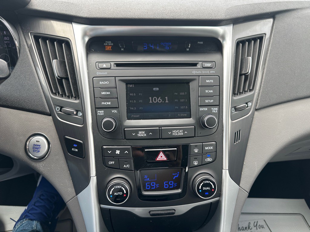 2015 Hyundai Sonata Image 11