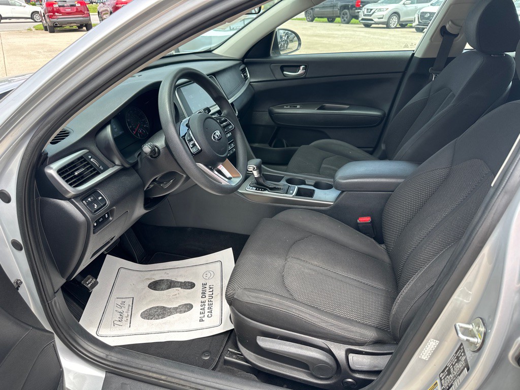2019 Kia Optima Image 9
