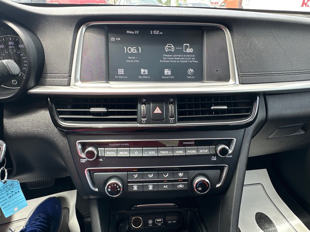2019 Kia Optima Image 11