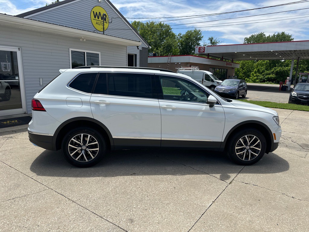 2018 Volkswagen Tiguan Image 1