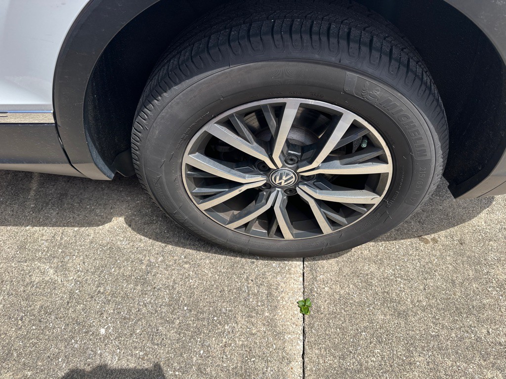 2018 Volkswagen Tiguan Image 15
