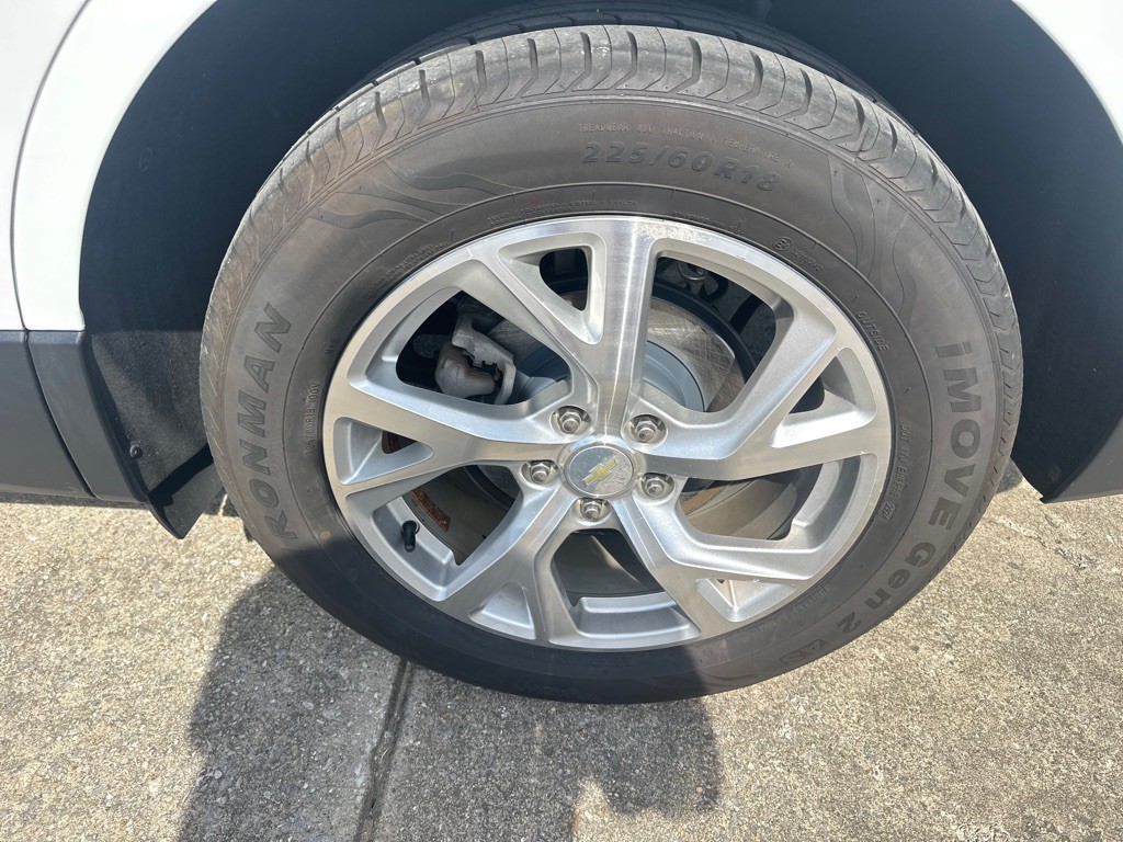 2019 Chevrolet Equinox Image 14