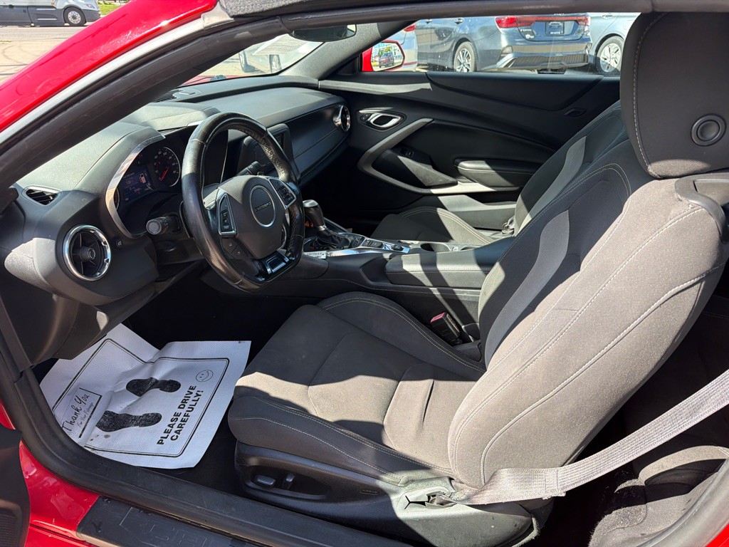 2020 Chevrolet Camaro Image 8