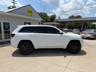 Image for 2019 Jeep Grand Cherokee Laredo ID: 7506298