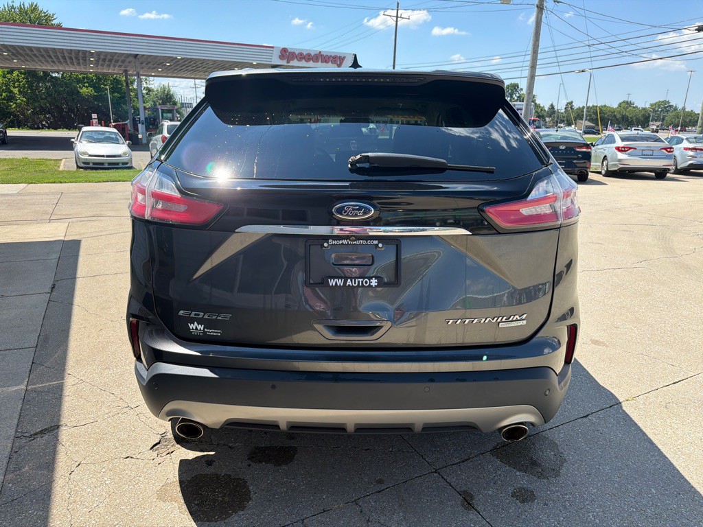 2020 Ford Edge Image 6
