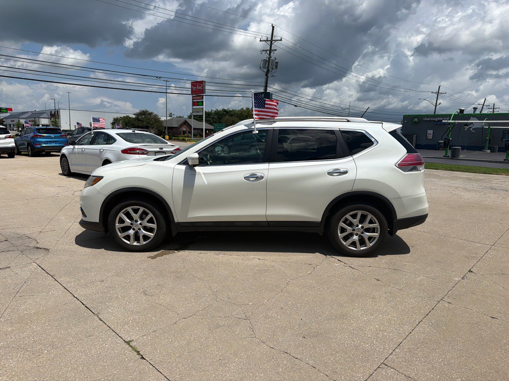 2015 Nissan Rogue Image 3