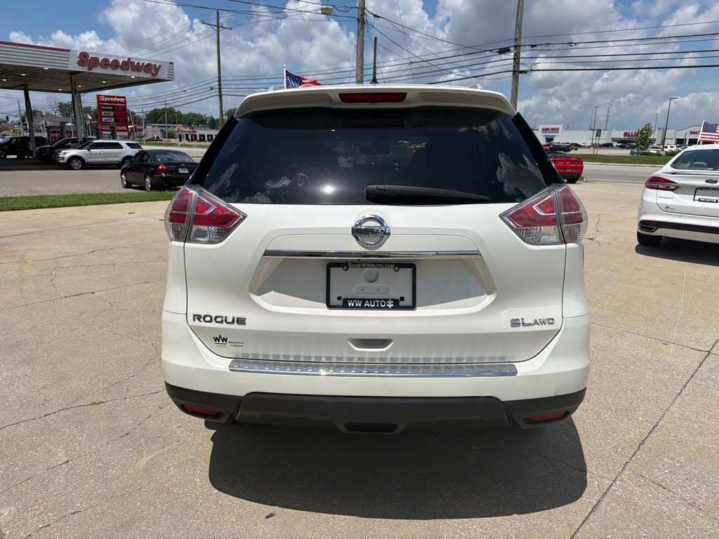 2015 Nissan Rogue Image 6