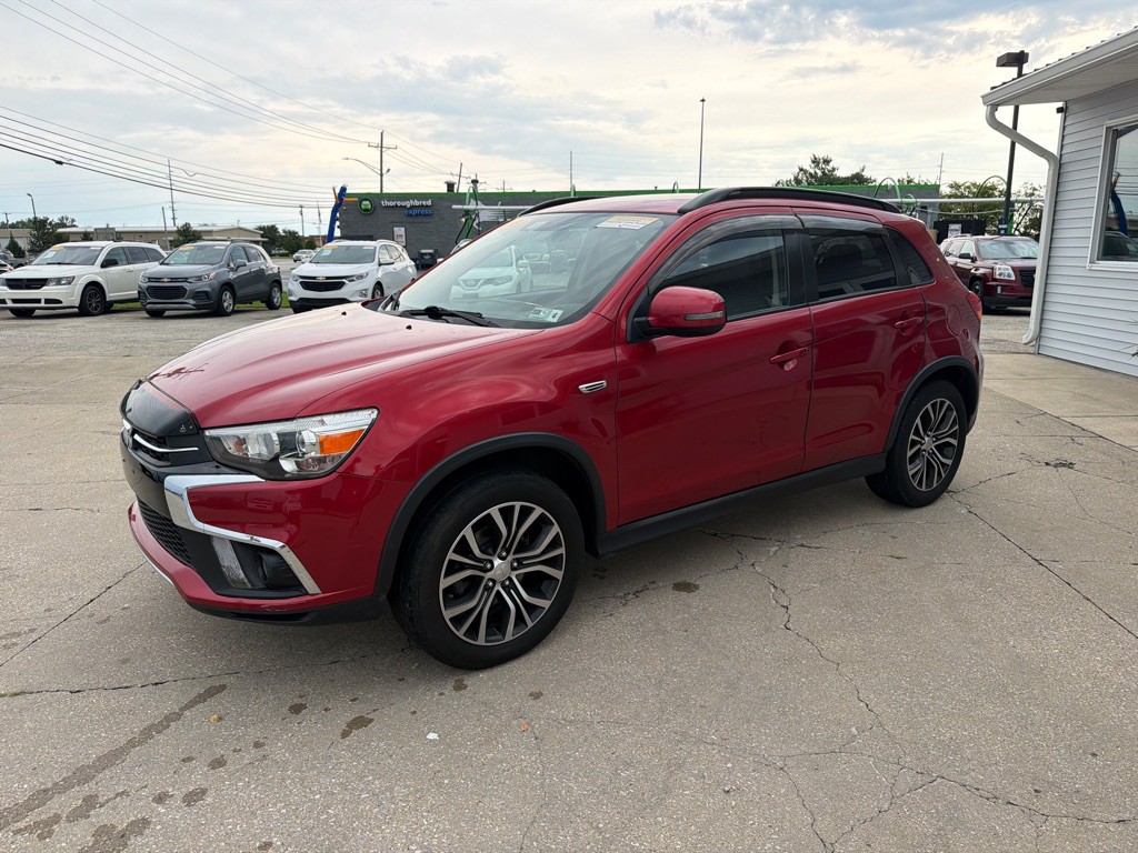 2019 Mitsubishi Outlander Image 4