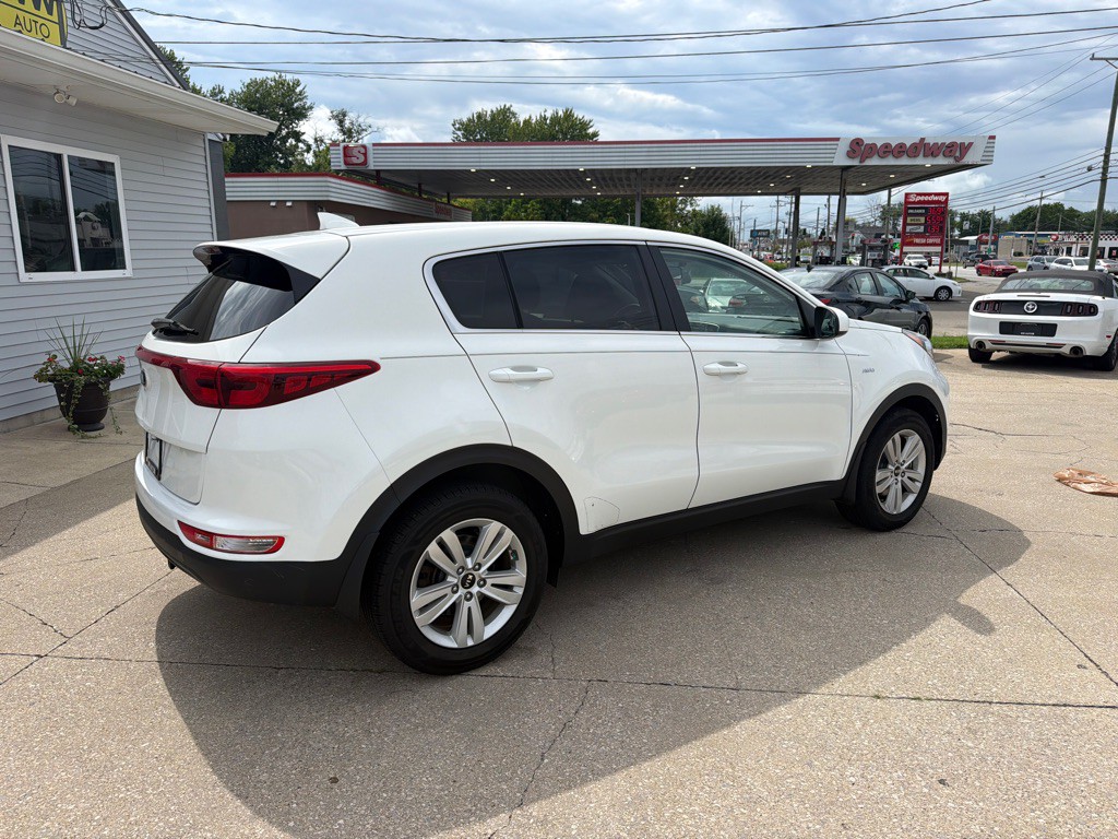 2019 Kia Sportage Image 2