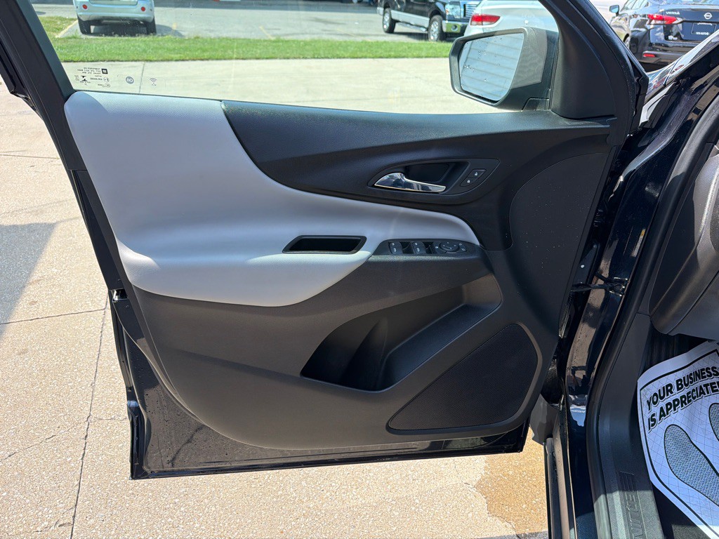 2020 Chevrolet Equinox Image 8