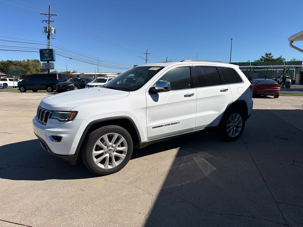 2017 Jeep Grand Cherokee Image 4