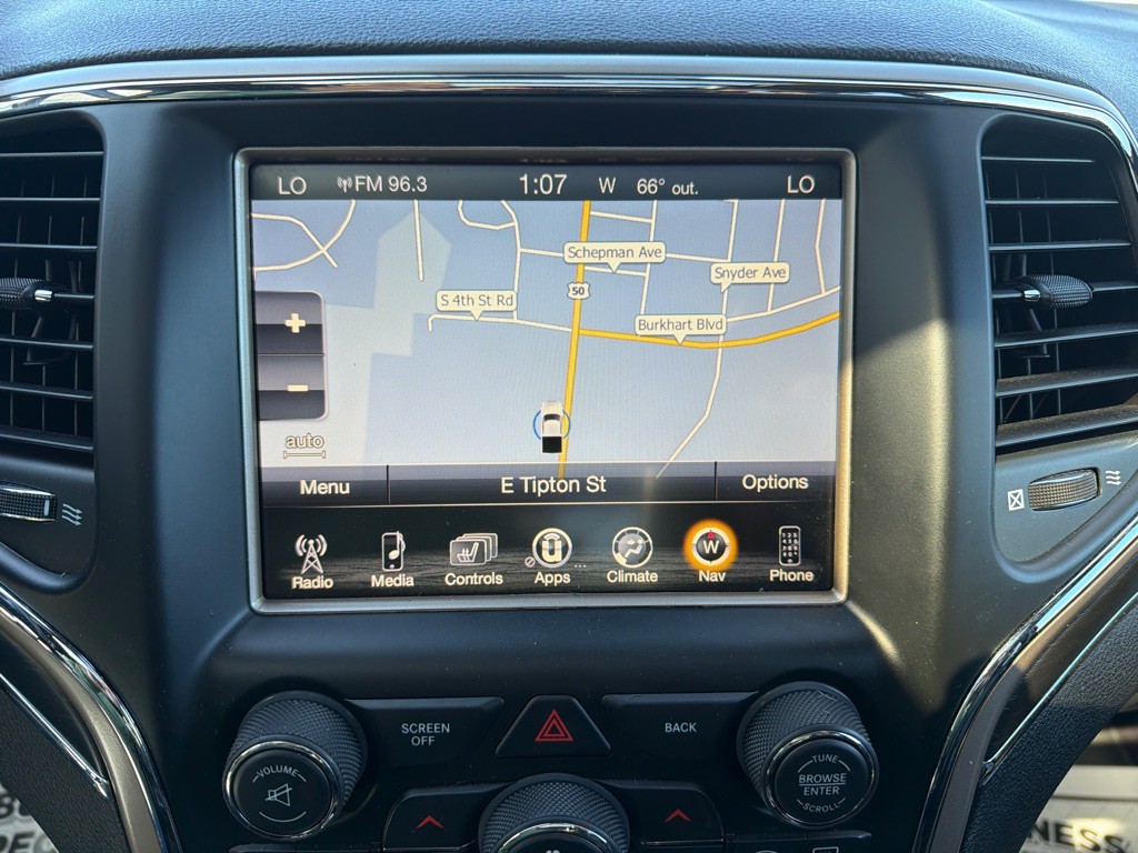 2017 Jeep Grand Cherokee Image 14