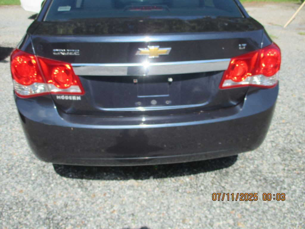 2015 Chevrolet Cruze Image 4