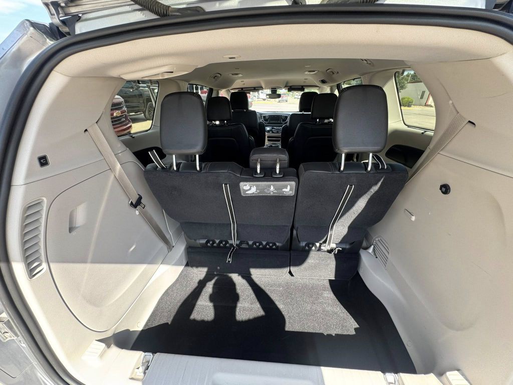2020 Chrysler Pacifica Image 10