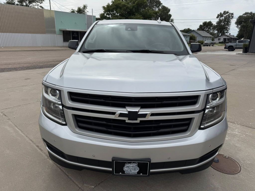 2019 Chevrolet Tahoe Image 3