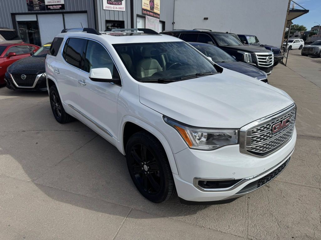 2019 GMC Acadia Image 2