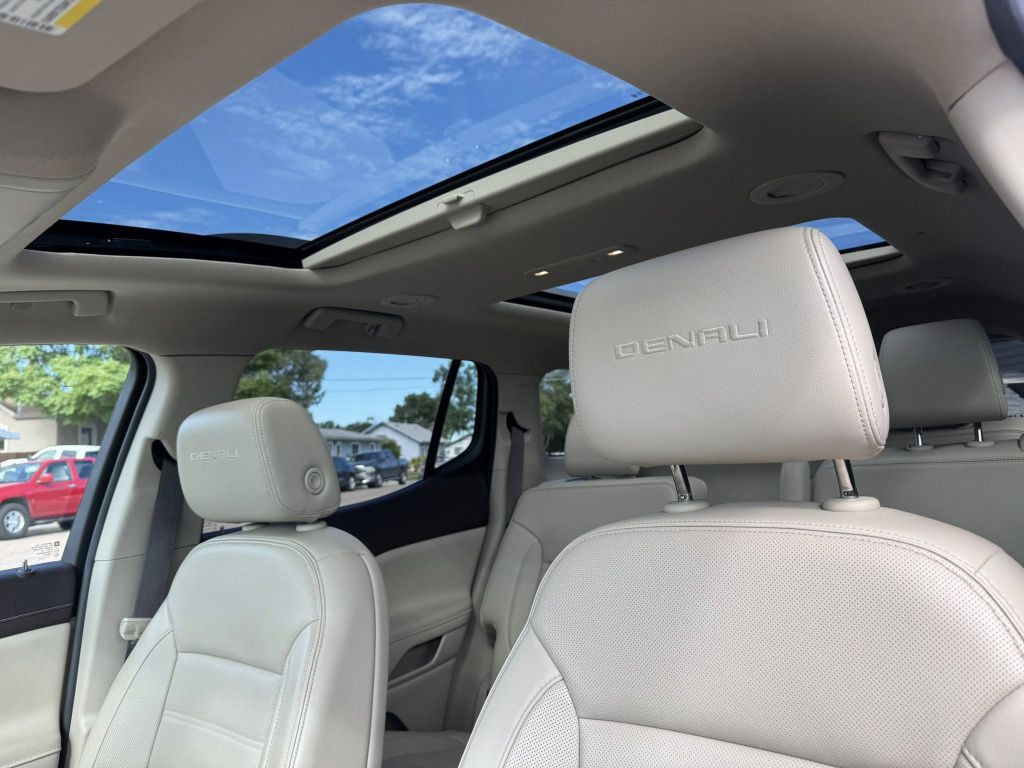 2019 GMC Acadia Image 6
