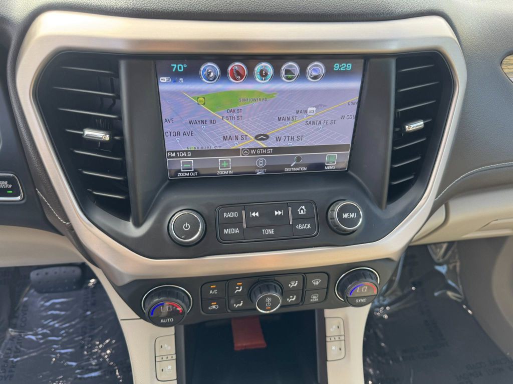 2019 GMC Acadia Image 8