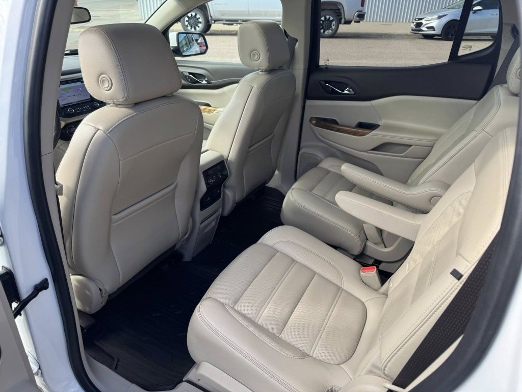 2019 GMC Acadia Image 10