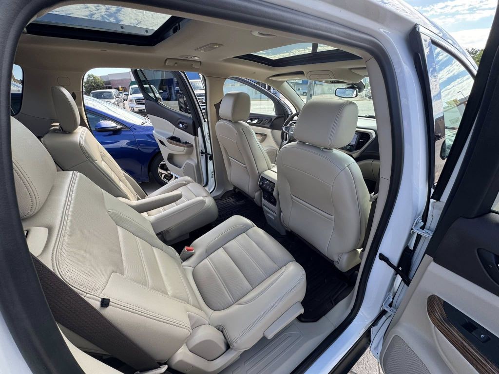 2019 GMC Acadia Image 14