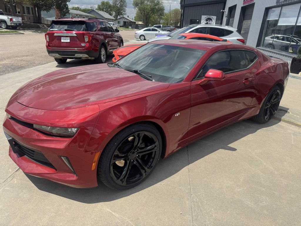 2018 Chevrolet Camaro Image 2