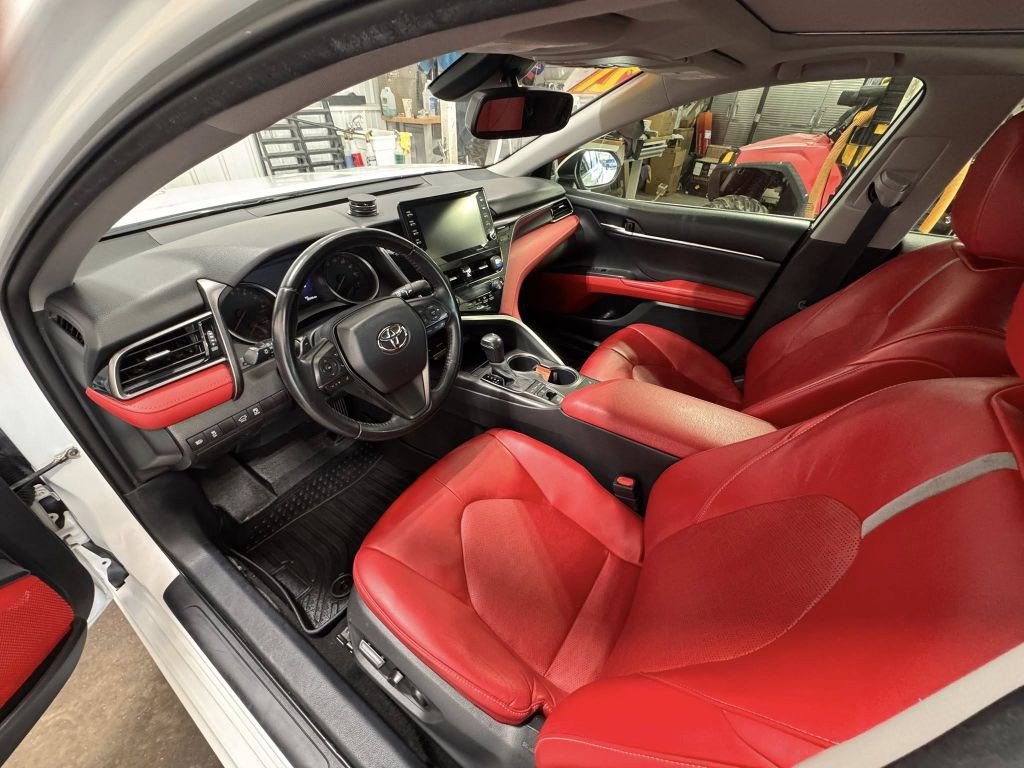 2021 Toyota Camry Image 8