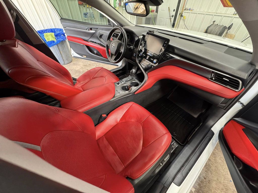 2021 Toyota Camry Image 10