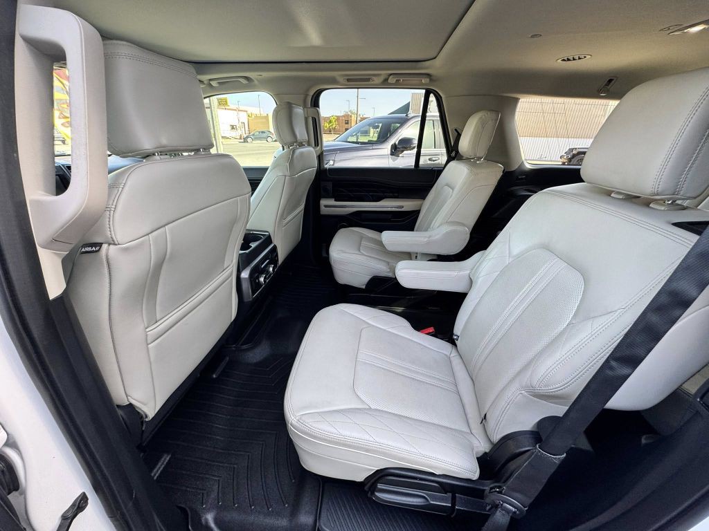 2019 Ford Expedition Image 7