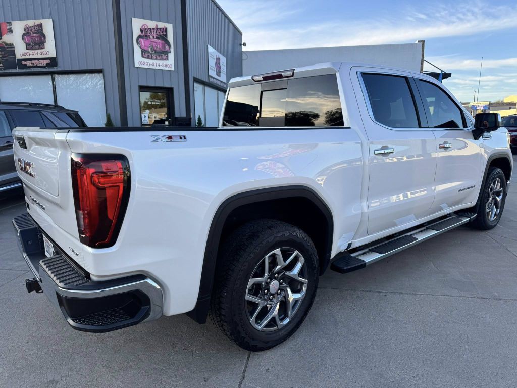 2025 GMC Sierra Image 5