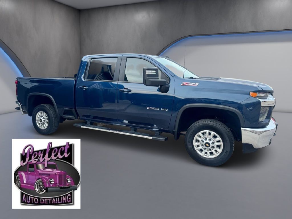 2022 Chevrolet Silverado 1500 Image 2