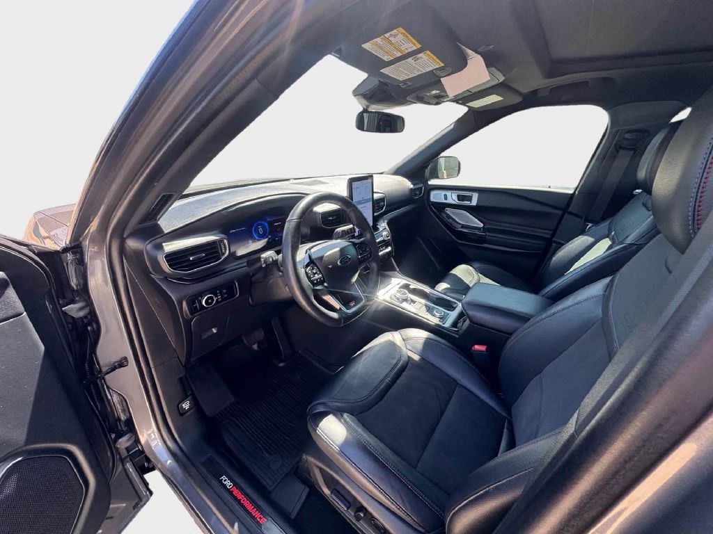 2023 Ford Explorer Image 9